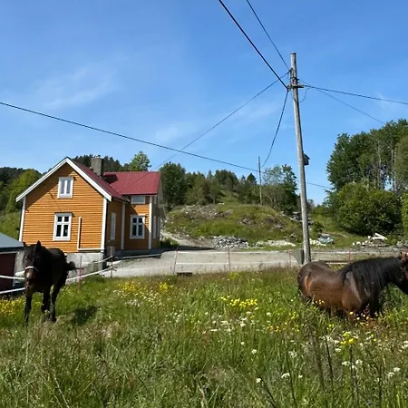 Koselig Gardshus Apartment *